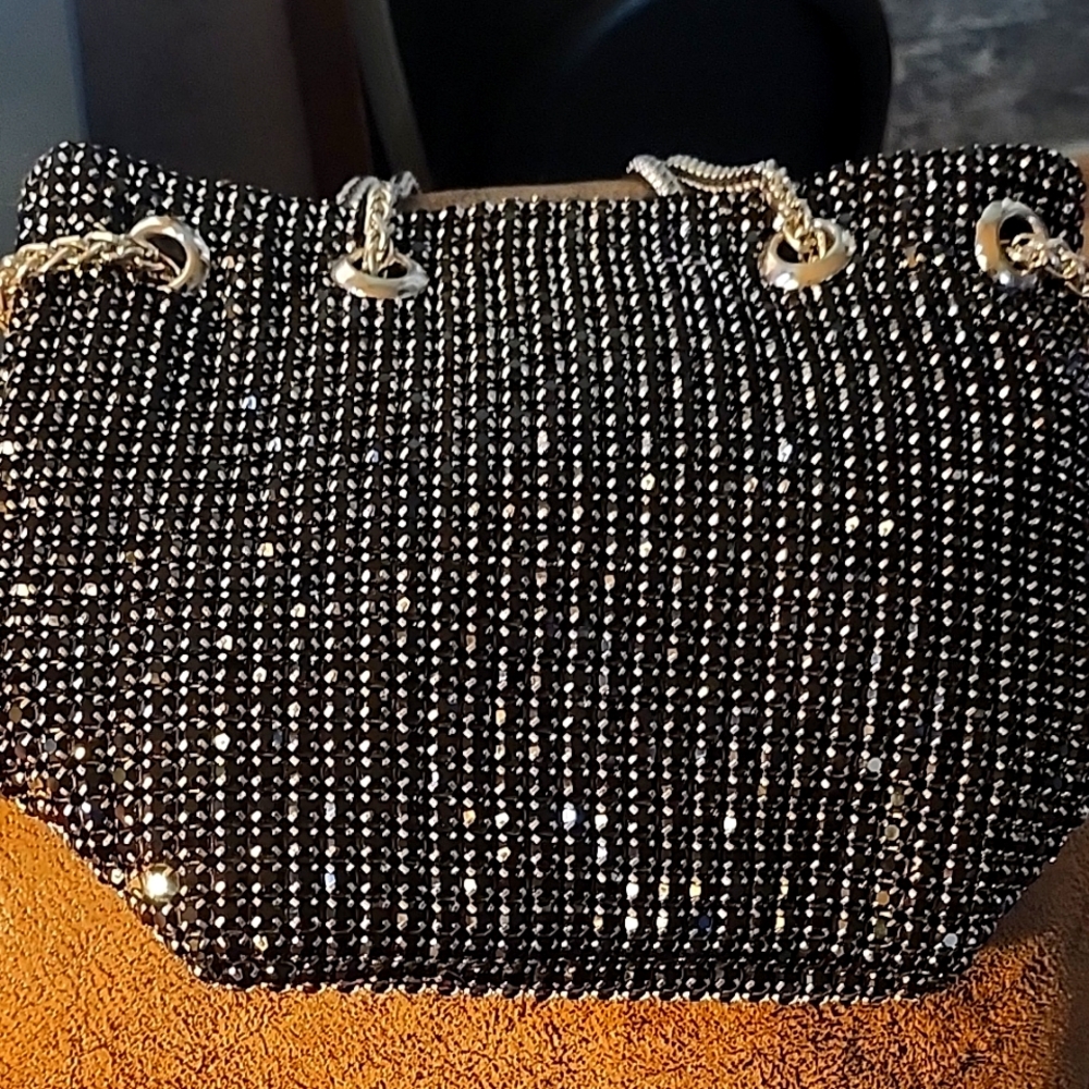 CURVCHIC WOMEN'S RHINESTONE CLUTCH/SHOULDER HANDBAG NWT BEAUTIFUL